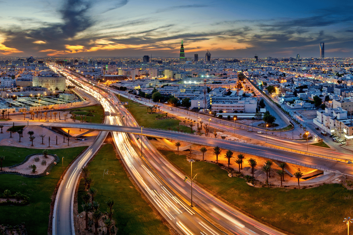 Moving to Saudi Arabia: The Ultimate Checklist